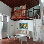 Apartamentos La Moneda