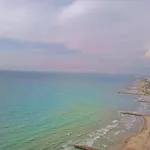 En Las Alturas Frente Al Mar