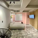 Awesome Brand New Studio Near Old Town