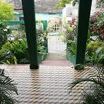 Casa Vista Iguana