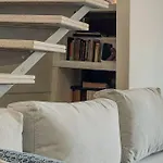 Duplex In Old City Center