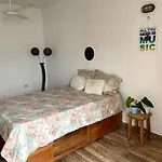 Comfy Room Near The Airport