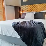 Room In Guest Room - Hb4 Room In La Boquilla Cartaena With Air Conditioning And Jacuzzi