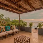 Islawa Soy Local - Isla Privada