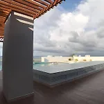 Apartamento 2 Dormitorios Vista Mar. Piscina