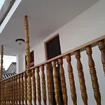 Casa De Familia