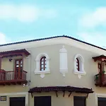 Ethnic Thematic Hotel