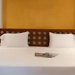 Ganem Lifestyle Suites By Huespedia
