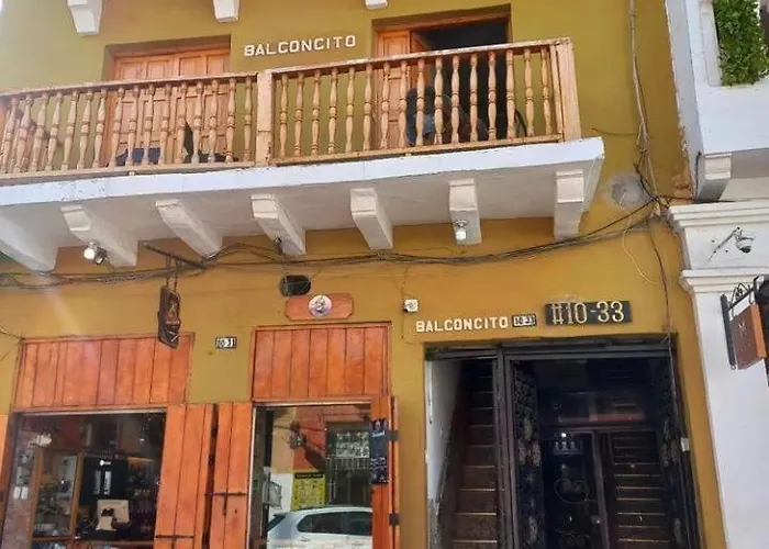 Hostal #10-33