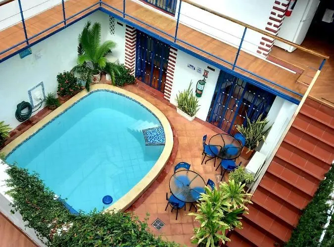 Hotel Plaza De La Trinidad