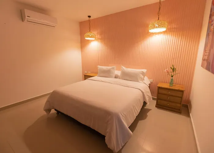 Rocco Hotel Bed & Breakfast