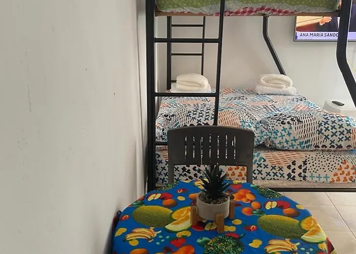 Comoda Habitacion Cerca Al Centro Historico Y A Las Playas