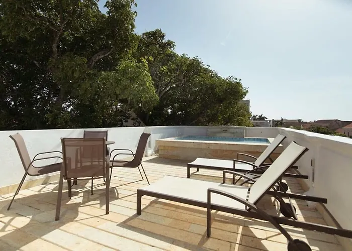 Sophisticated 3Br House With Pool And Ac In Ciudad Amurallada