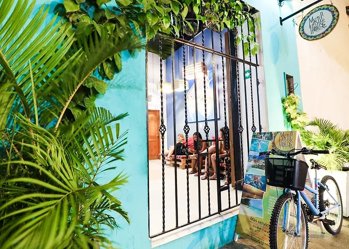 Mystic House Hostal