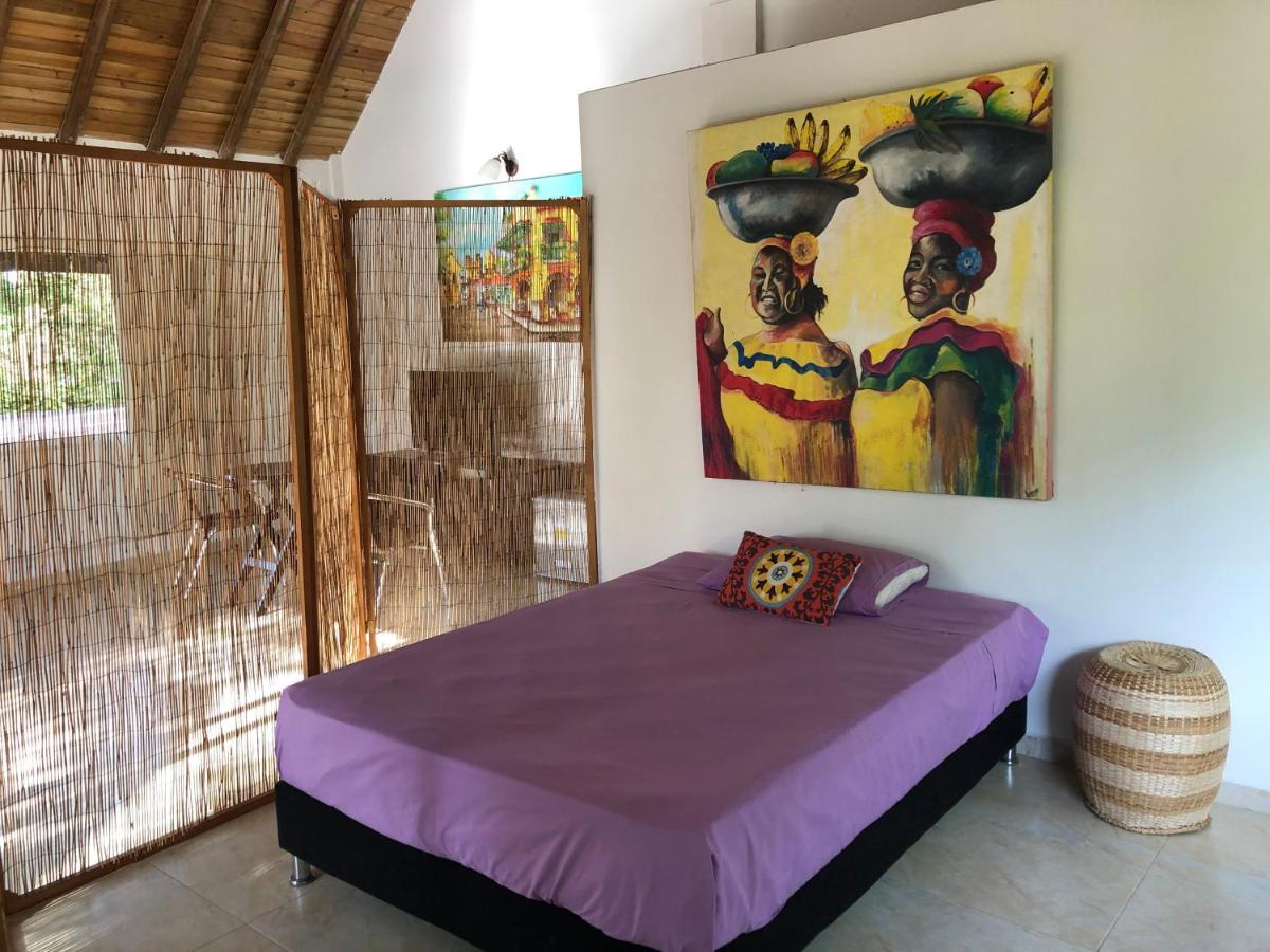 Beach Bungalows 3*
