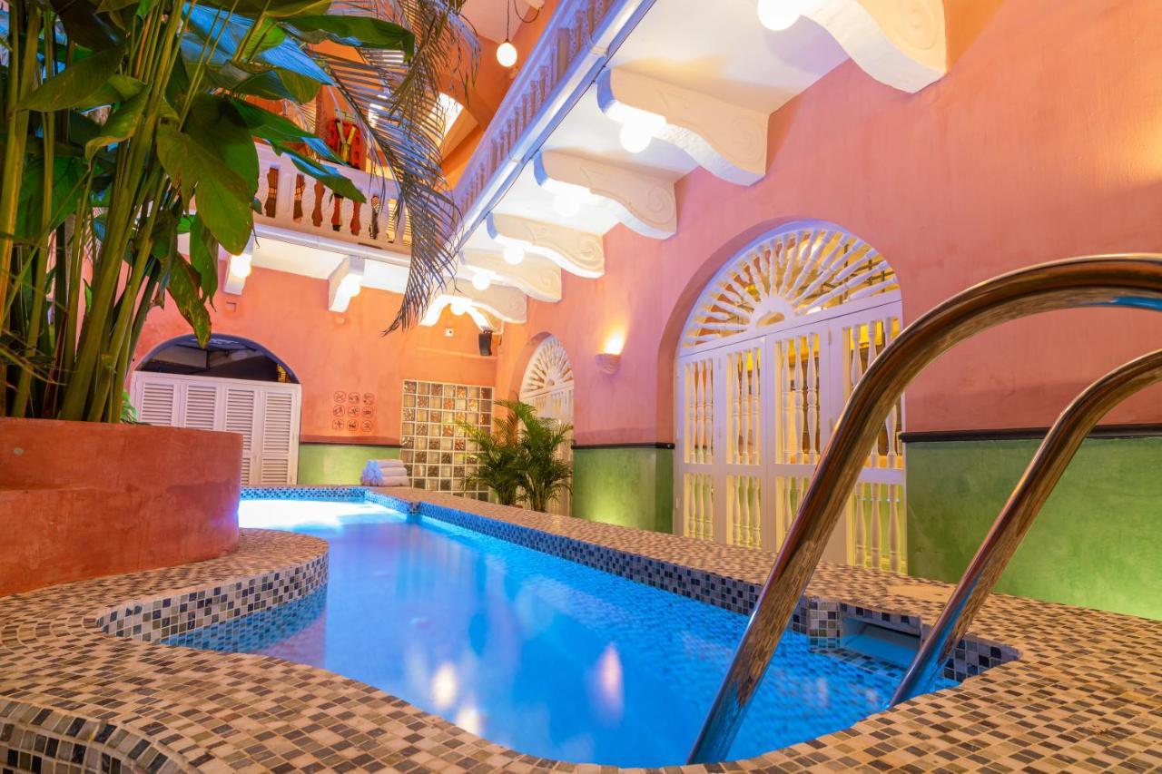 Hostal Casa Movida *