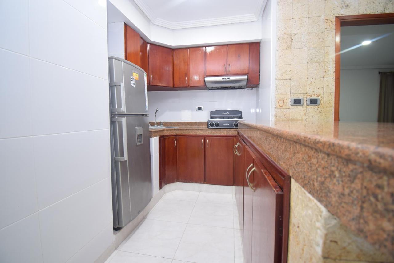 Apartamento Con Vista Al Mar - Piso Alto *