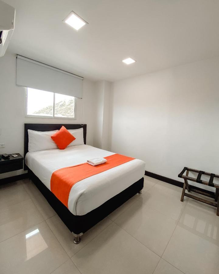 G Hotel 3*