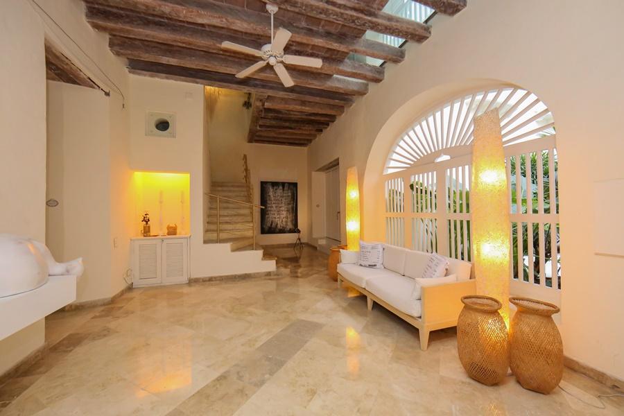 Casa Diluca Hotel 4*