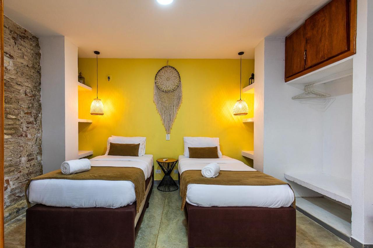 Fun House Pool & Rooftop Location Getsemani! * Cartagena
