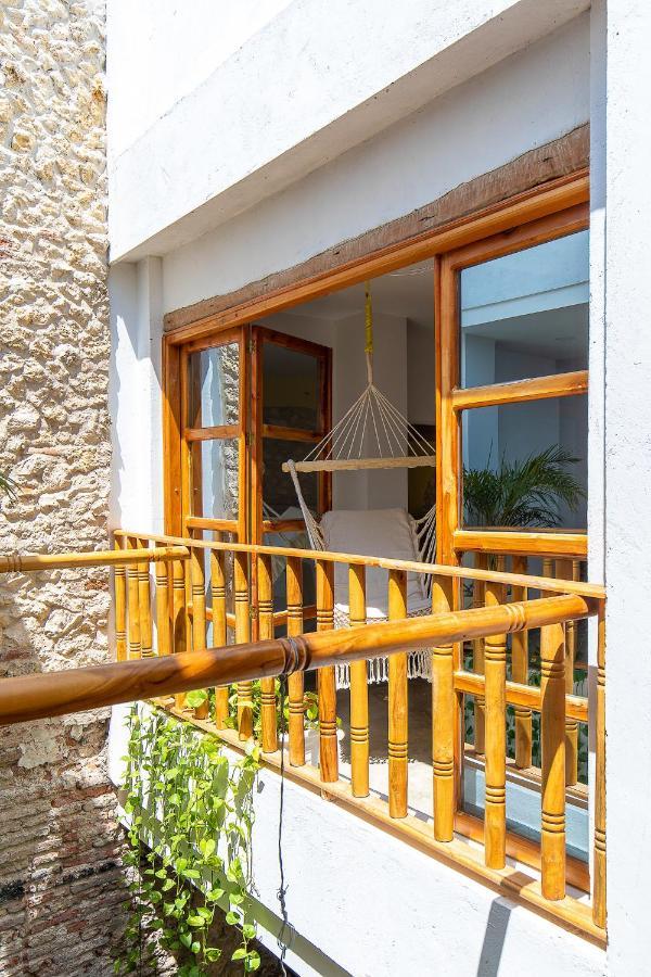 Fun House Pool & Rooftop Location Getsemani! Сasa de vacaciones *