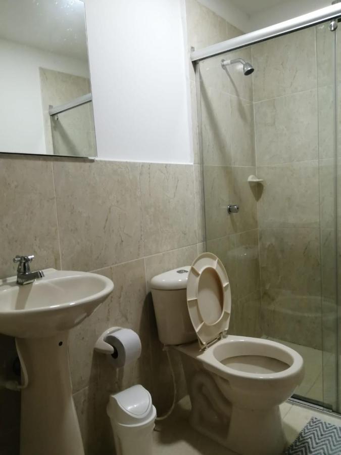 Hostel Cc House *