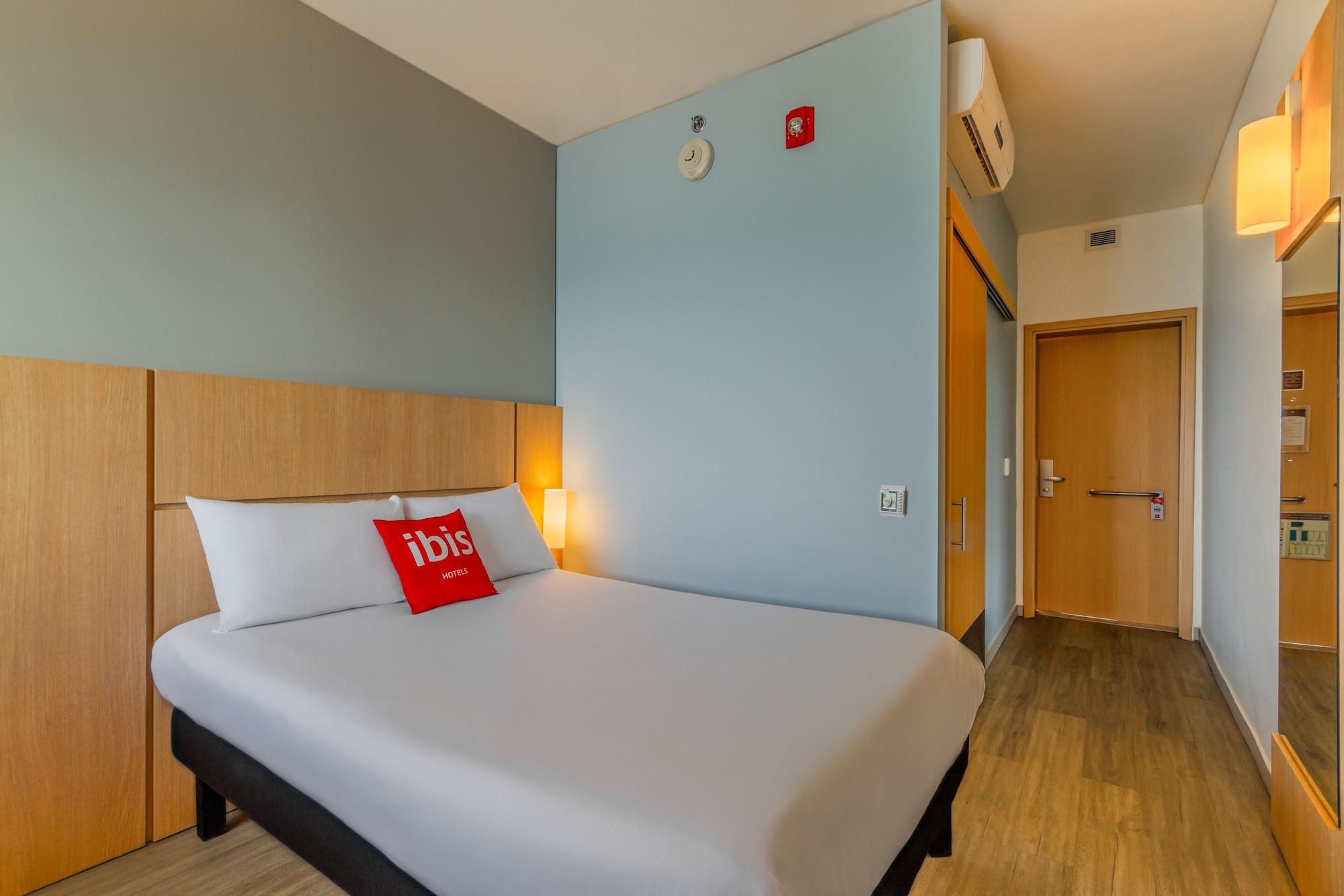 Ibis Marbella Hotel 3*