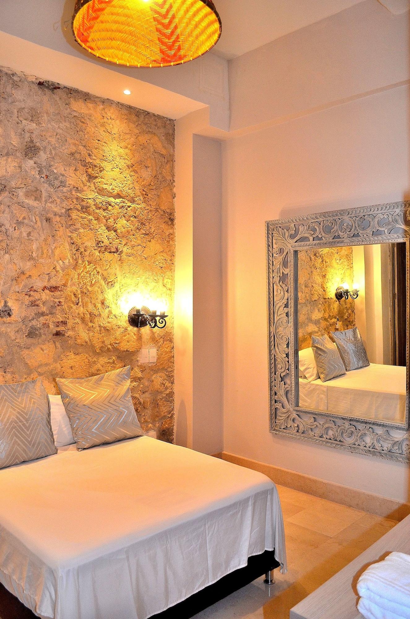 Casa Alpha Hotel 3*