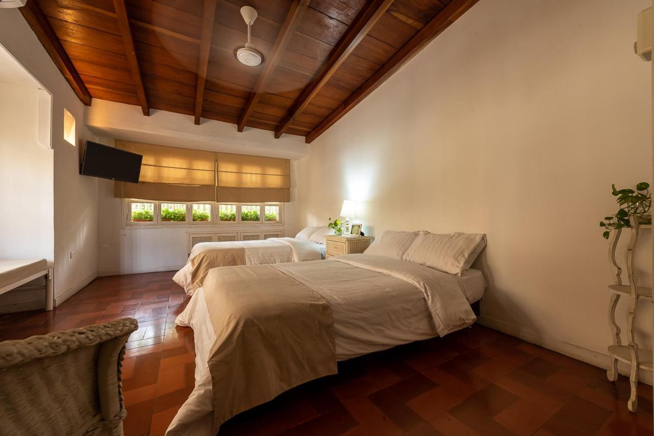 Casa Porto - Luxury 5 Br Beachfront In Bocagrande By Huespedia Villa *