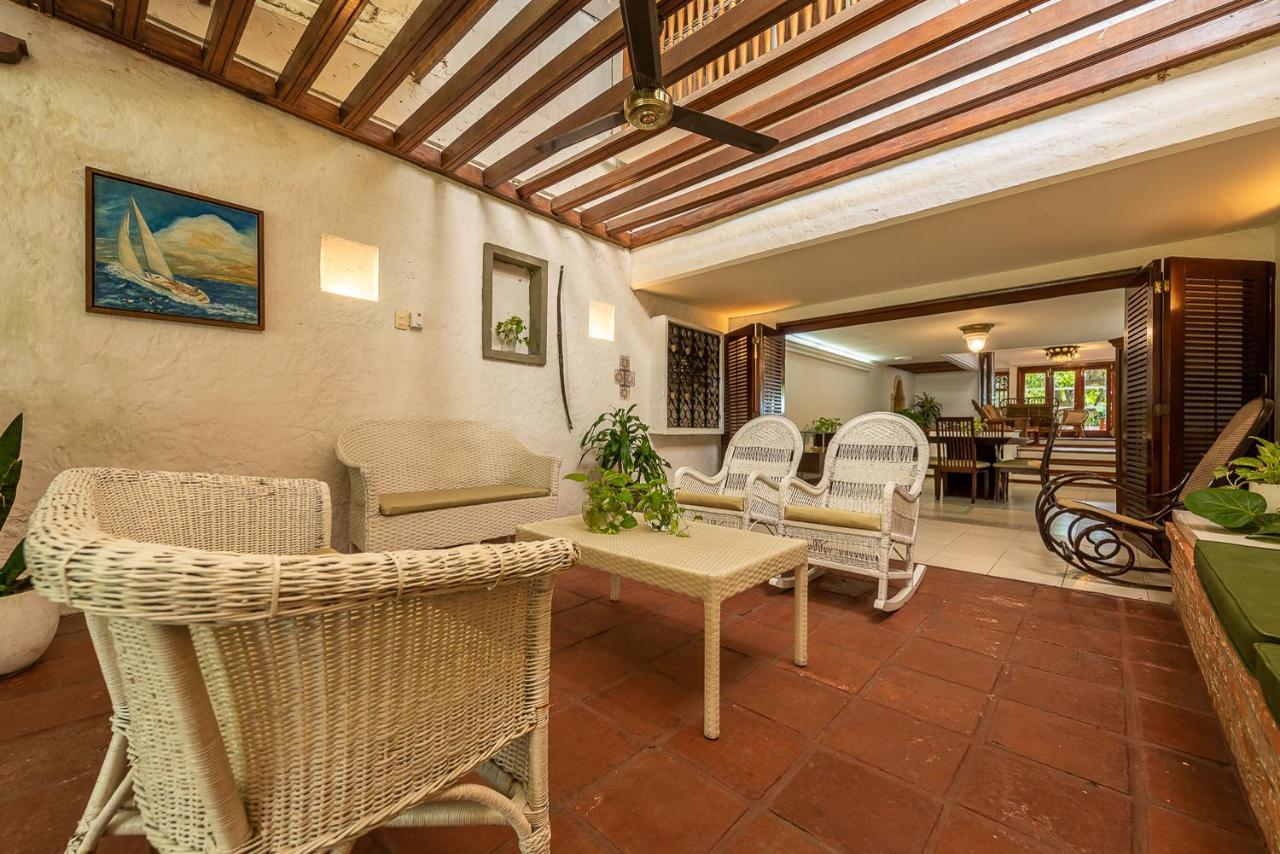 Casa Porto - Luxury 5 Br Beachfront In Bocagrande By Huespedia Villa *