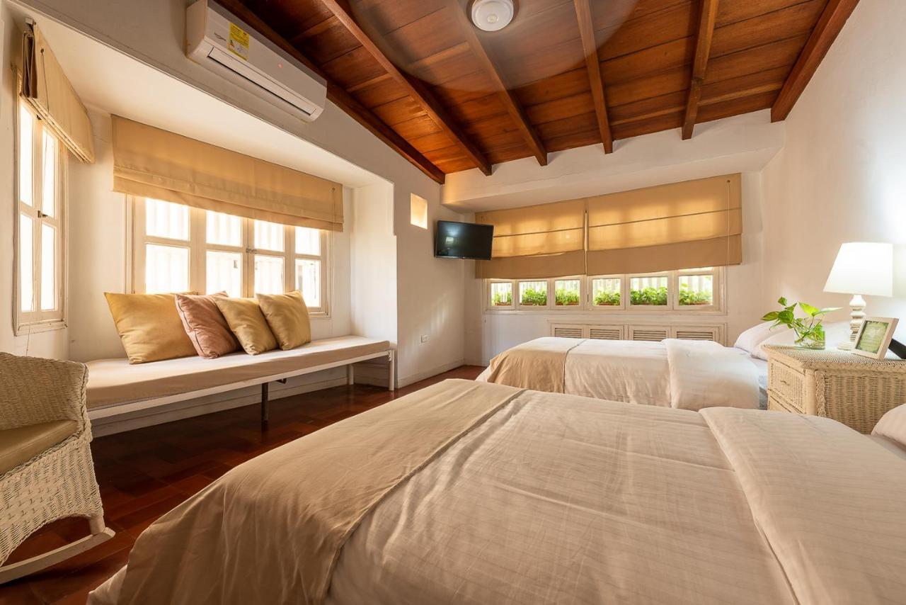 Villa Casa Porto - Luxury 5 Br Beachfront In Bocagrande By Huespedia *