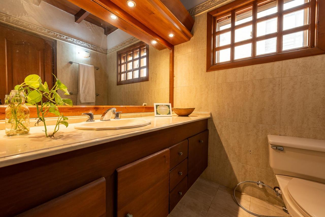 Casa Porto - Luxury 5 Br Beachfront In Bocagrande By Huespedia Cartagena