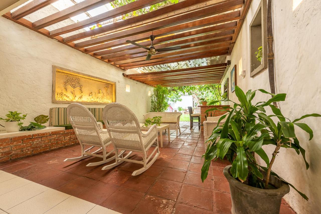Casa Porto - Luxury 5 Br Beachfront In Bocagrande By Huespedia *