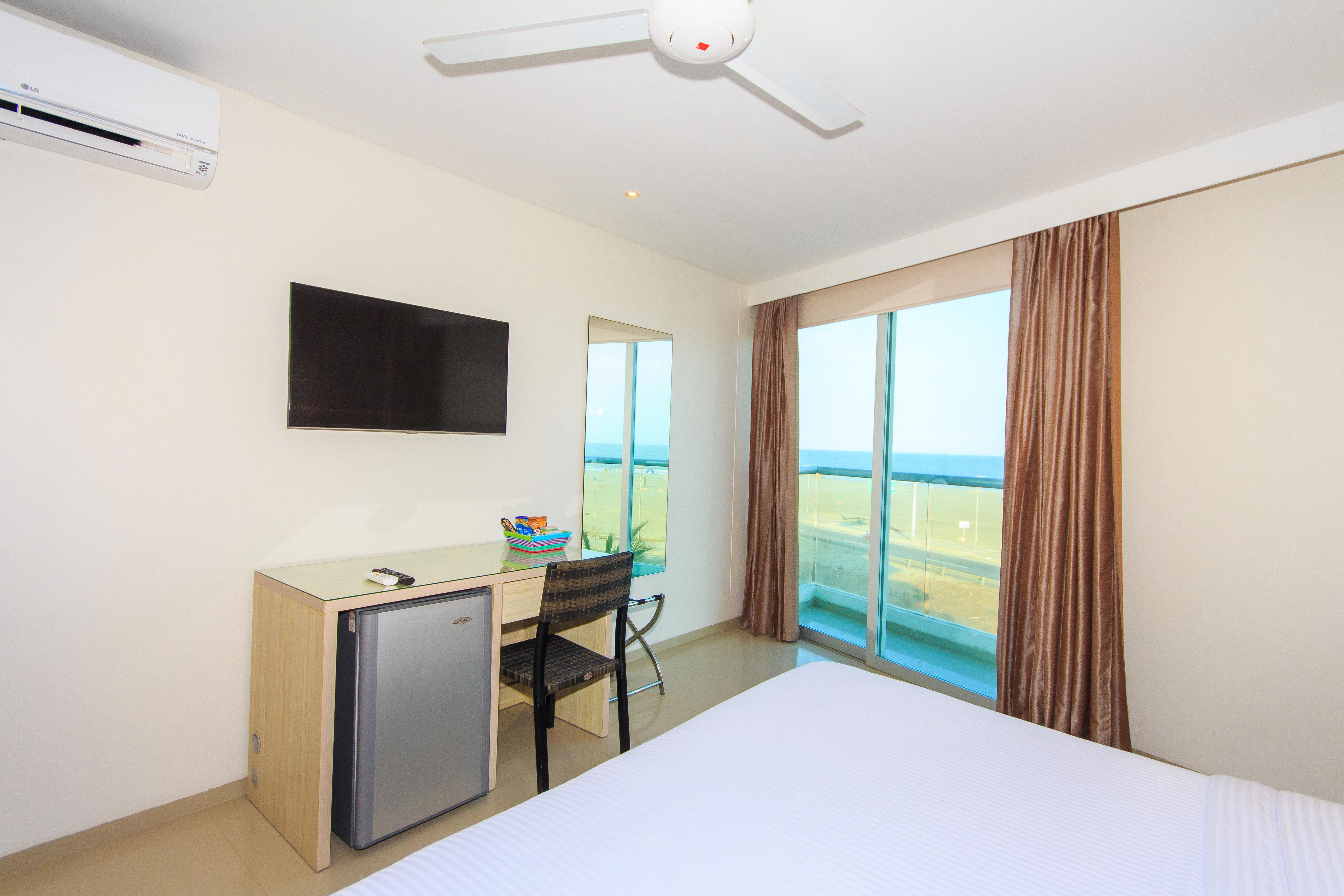 Summer Hotel