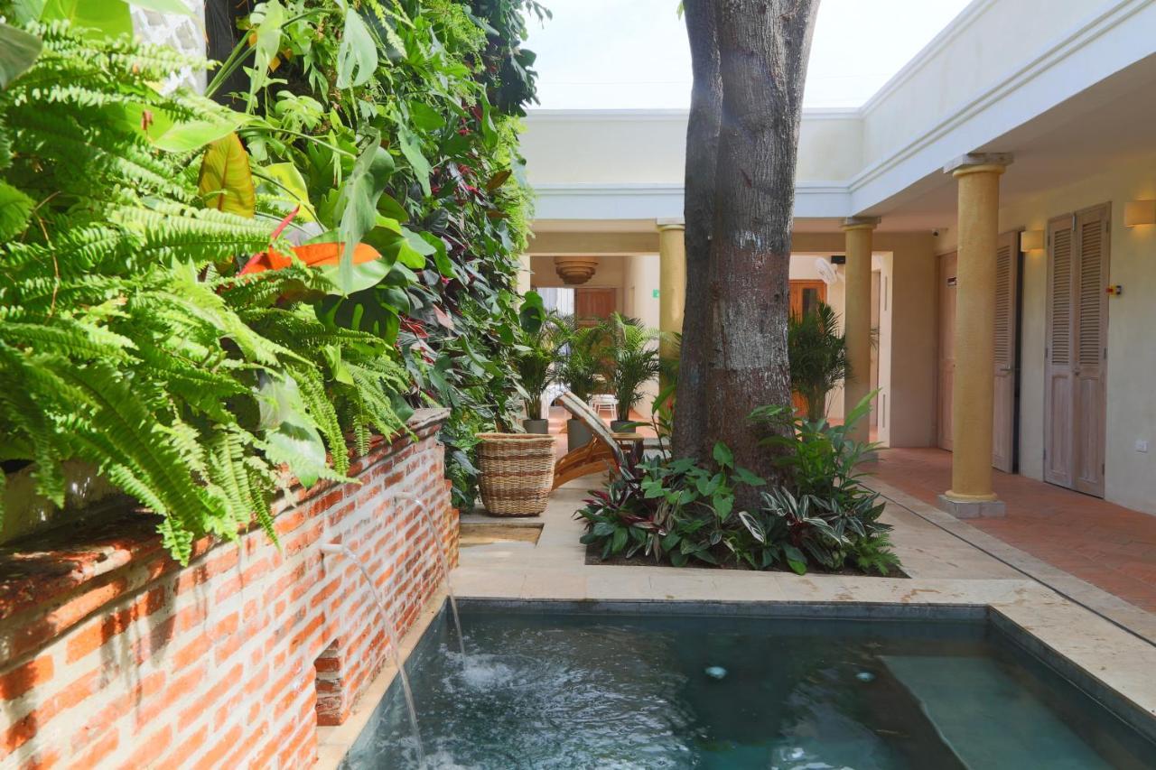 Casa Jaguar Boutique *
