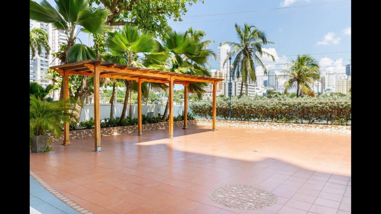 Apartamento Con Piscina A Una Cuadra De La Playa Apartamento