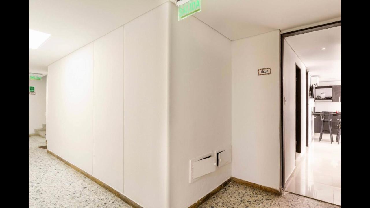 Apartamento Con Piscina A Una Cuadra De La Playa *