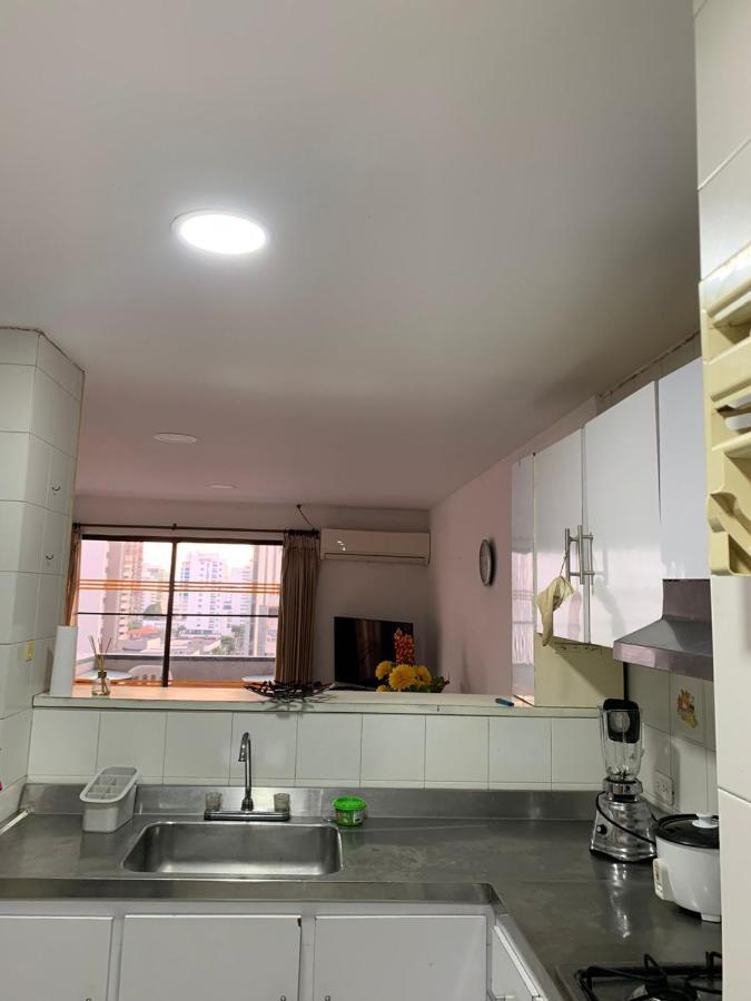 Apto Cómodo En Bocagrande Apartamento *