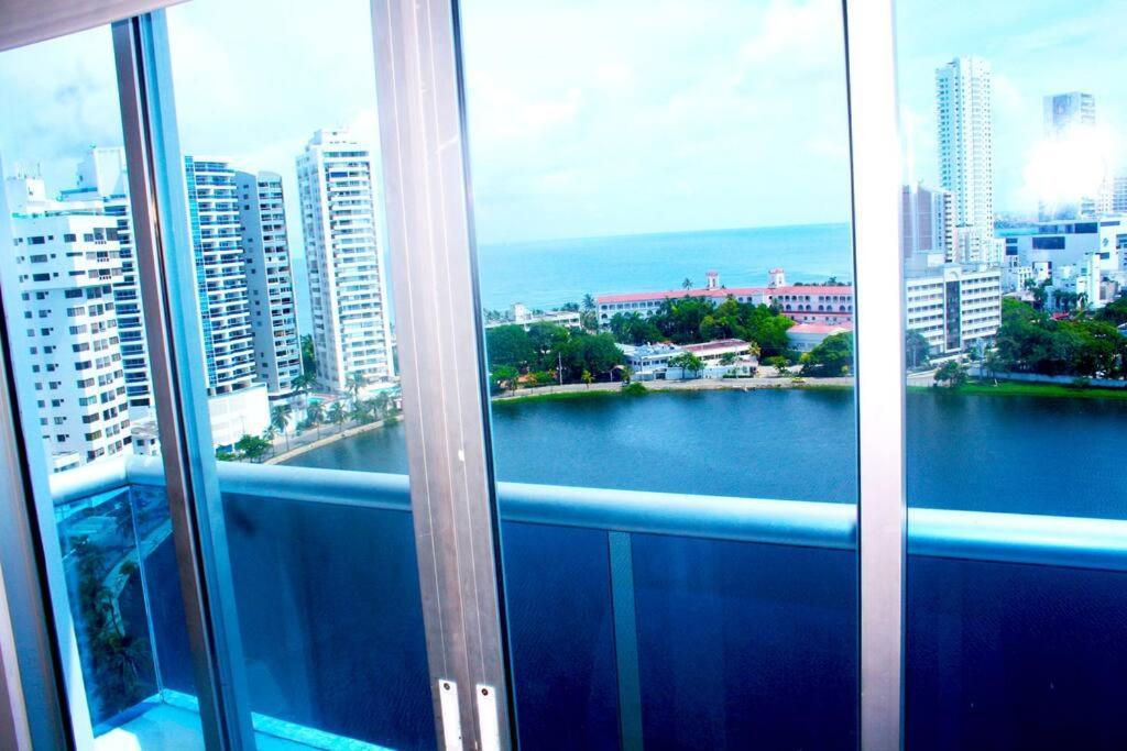 Apartamento 1403.mirador Del Laguito Frente A La Bahia - 4 Hab *