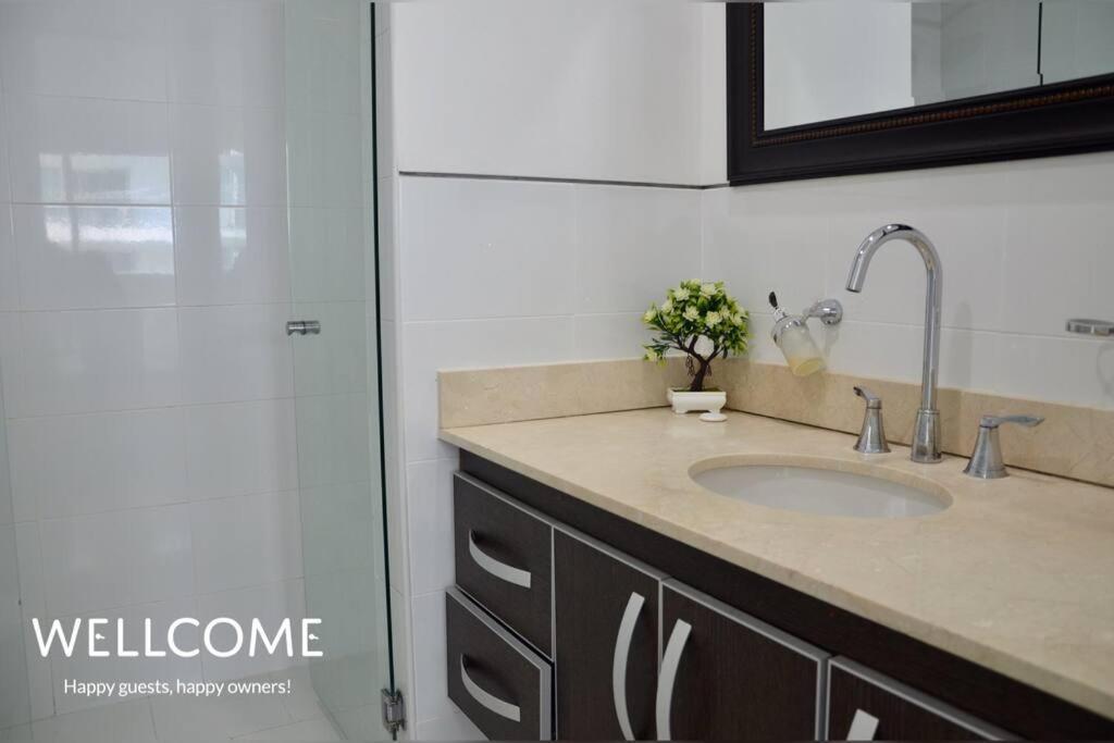 Apartamento Moderno Apto Vista Al Mar Y Piscina-morros 3