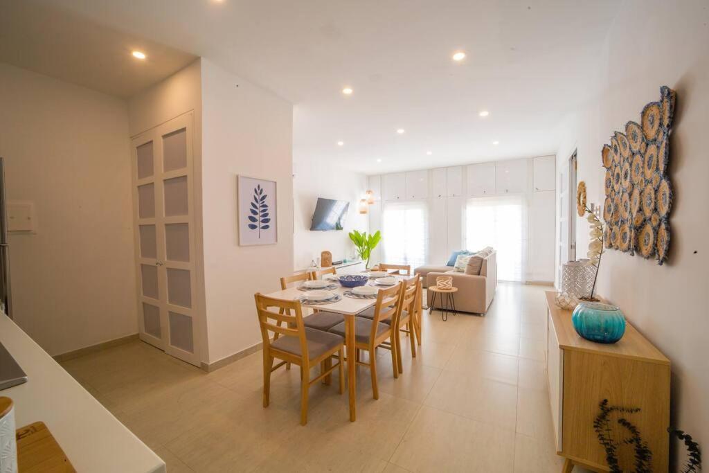 Apartamento Acogedor Apartamento Dentro De Las Murallas De Cartagena Con Agua Caliente - 112 Ca Cartagena