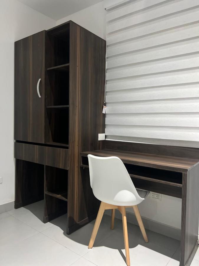 Zuriel Boutique