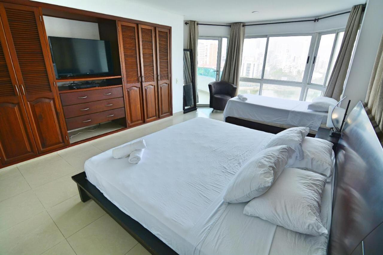 Apartment Torres Del