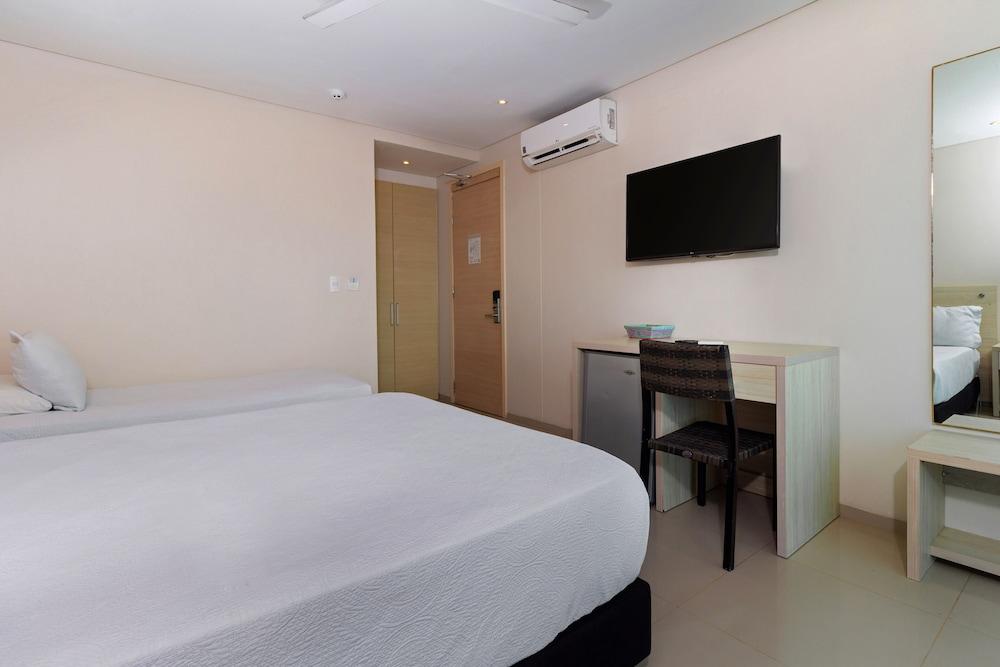 Hotel Summer