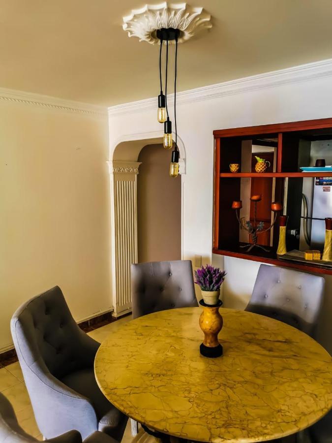 Marina Tower Apartment *