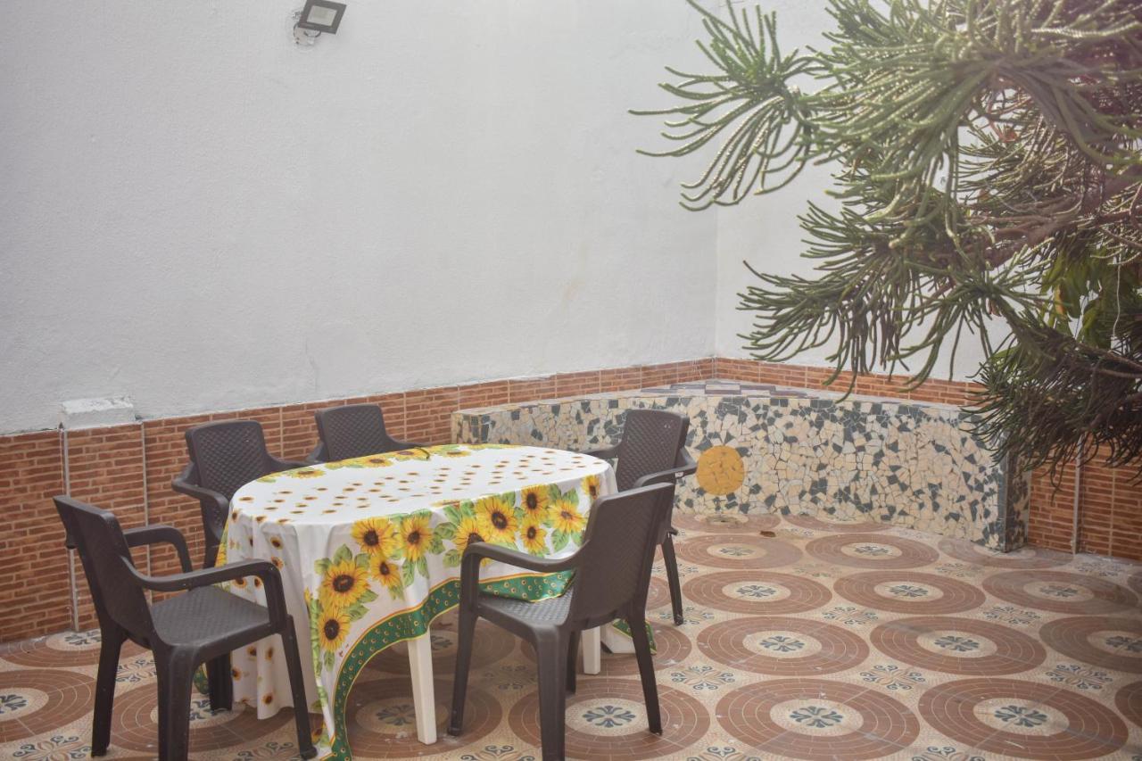 Casa Brenda - Privadas *