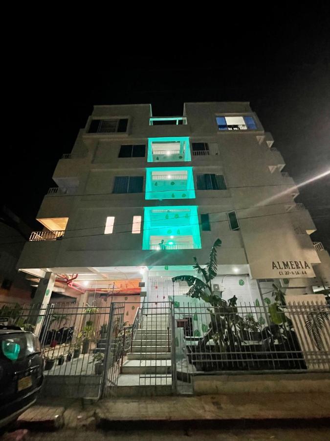 Awesome Brand New Studio Near Old Town *