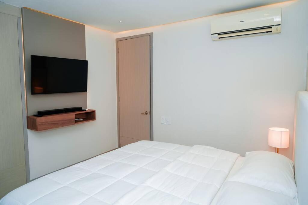 Luxury Beachfronts En En Bocagrande Y Marbella Cartagena