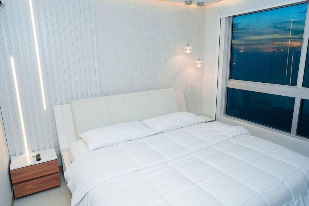 Luxury Beachfronts En En Bocagrande Y Marbella Apartamento