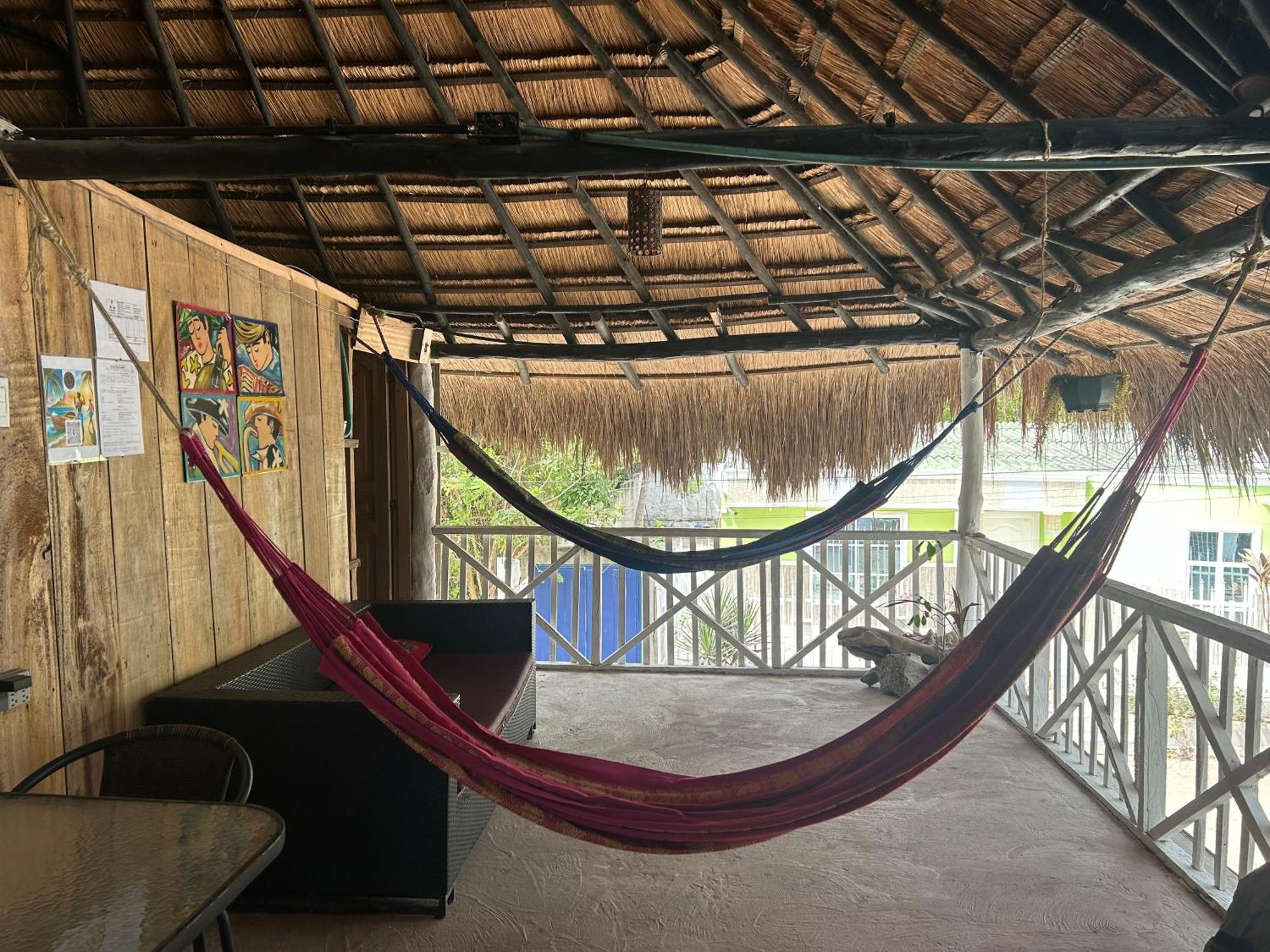 Punta Arena Ecohostal & Ecofit - Your Eco-conscious Oasis * Cartagena